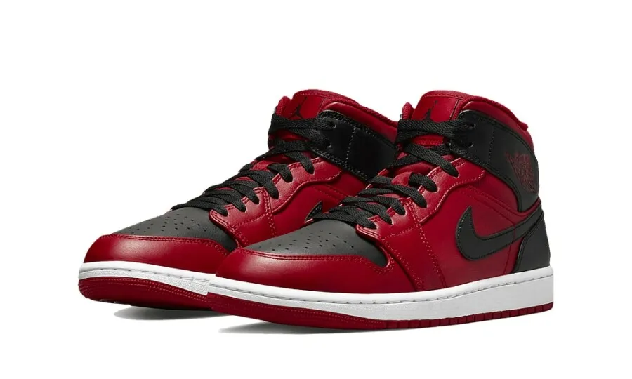 Air Jordan 1 Mid Reverse Bred (2021)