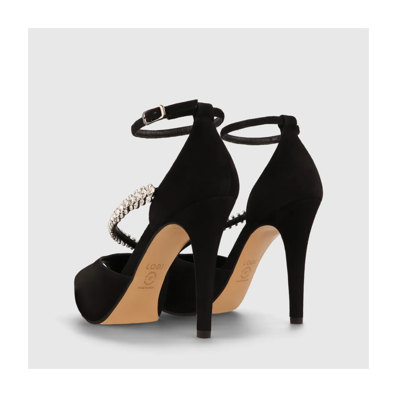 AMOR BLACK