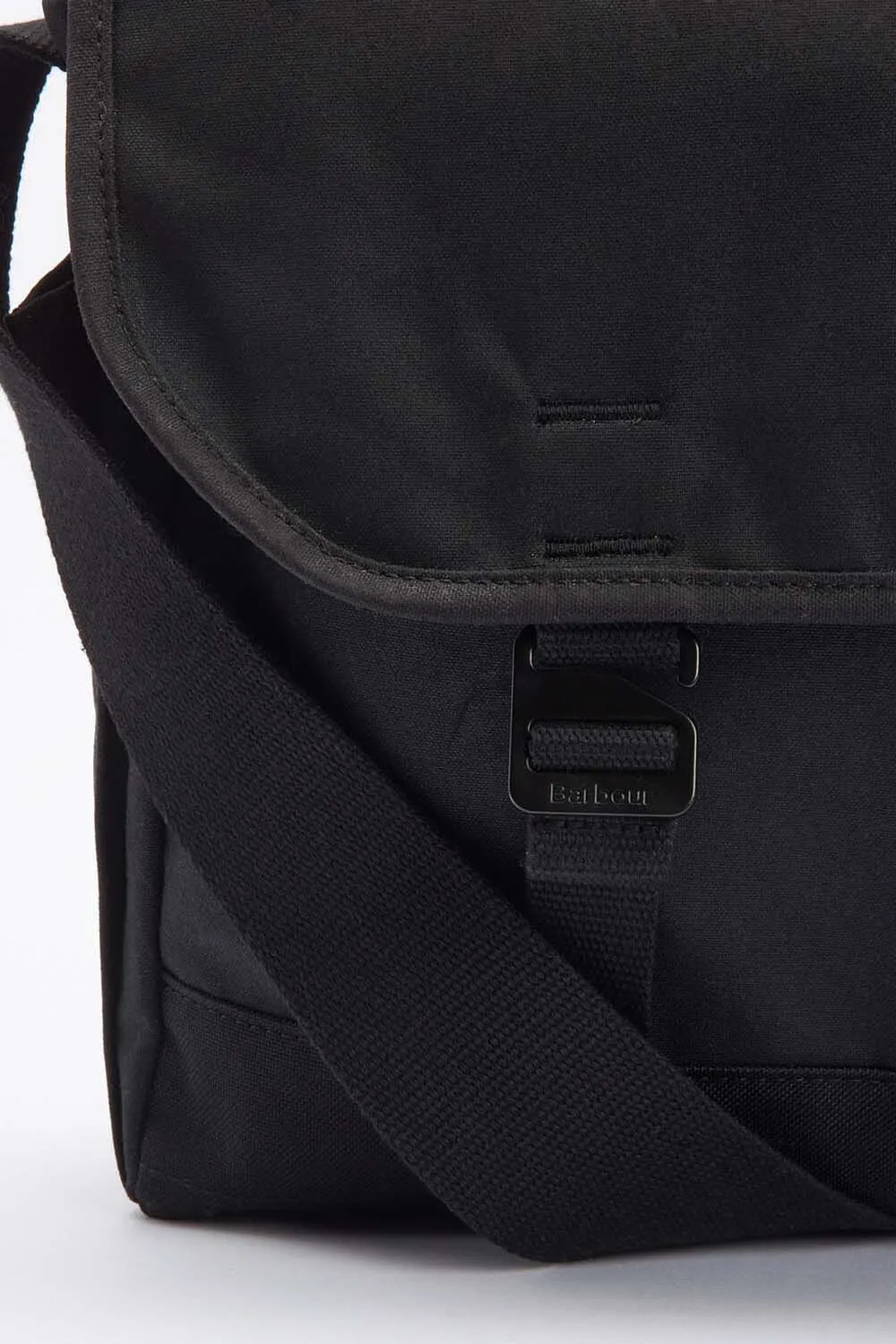 Barbour Bolsa Field Wax