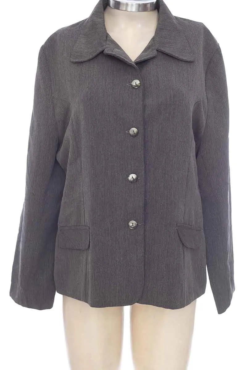 CHAQUETA / ABRIGO COLOR GRIS  GUETO