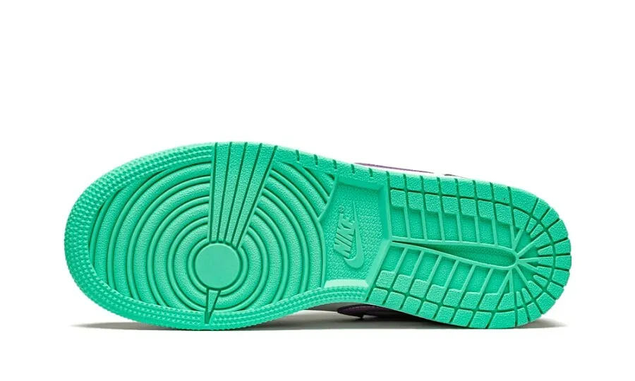 Jordan 1 Low Green Glow Violet Shock (GS)