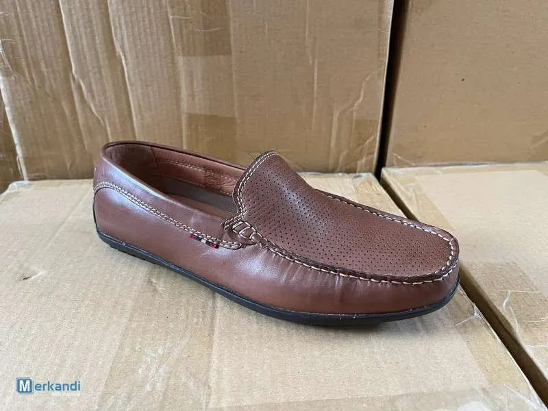 Large quantities of leather shoes with competitive prices
