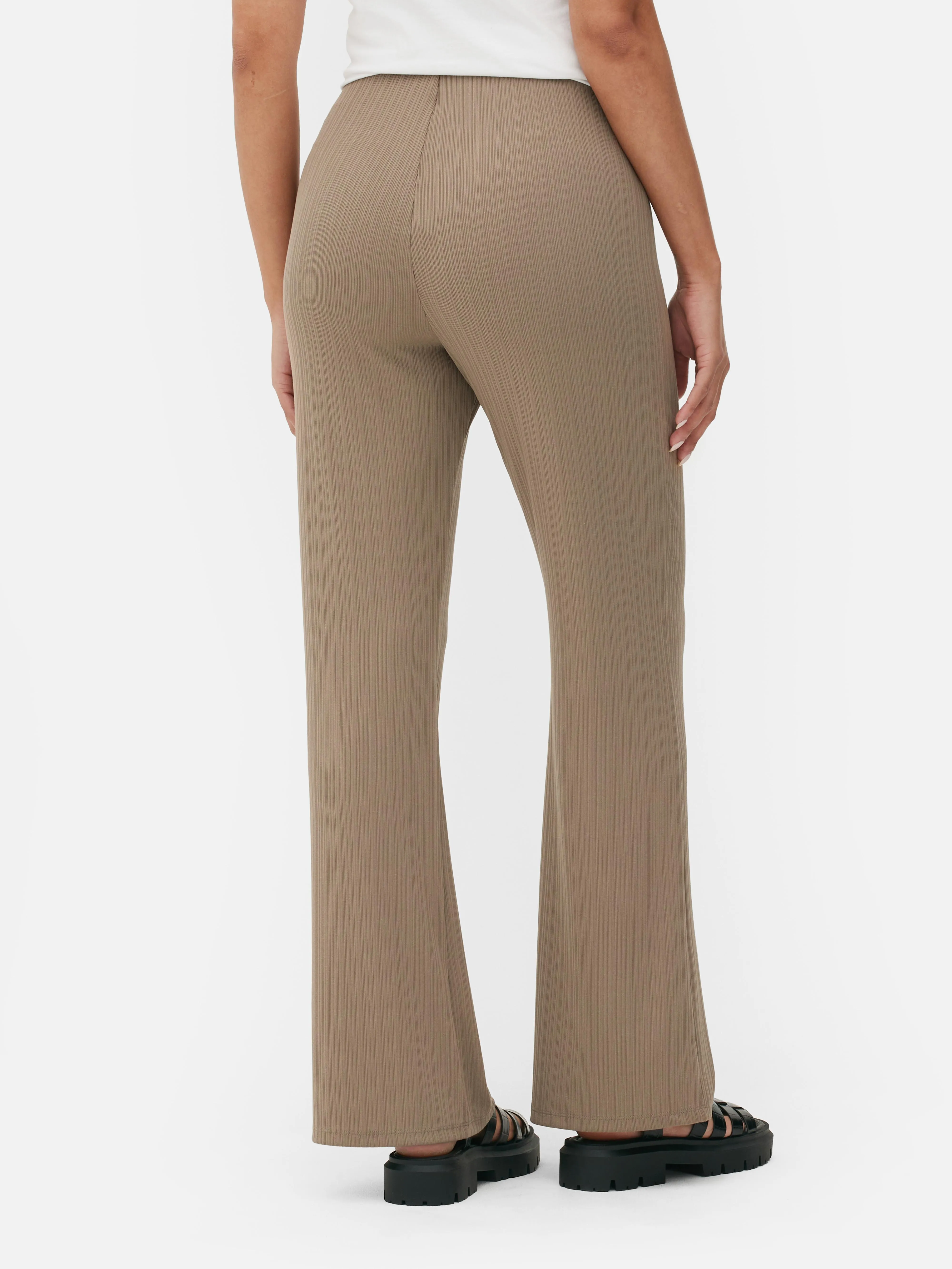 Leggings acanalados de pernera recta a juego