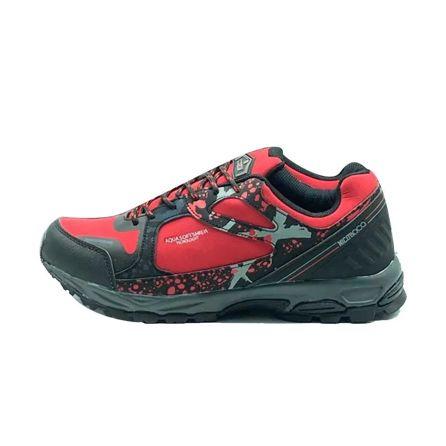 NICOBOCO CIMA ROJO HOMBRE TREKKING SENDERISMO