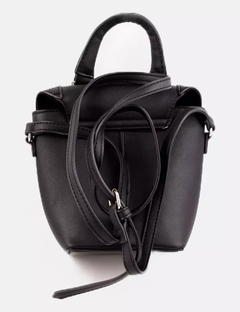 NoName Bolso negro tachas