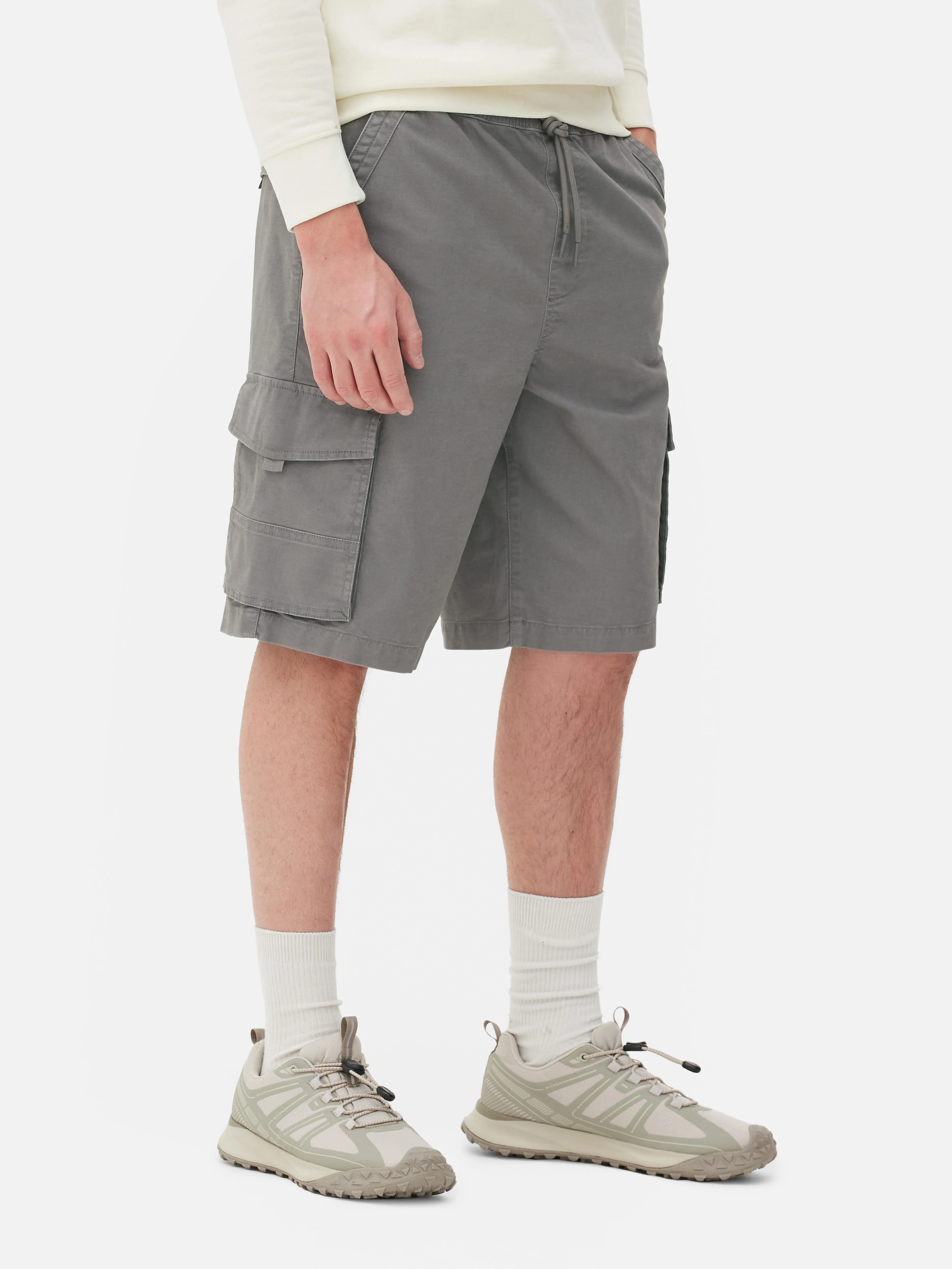 Pantalones cortos cargo con cordón de ajuste