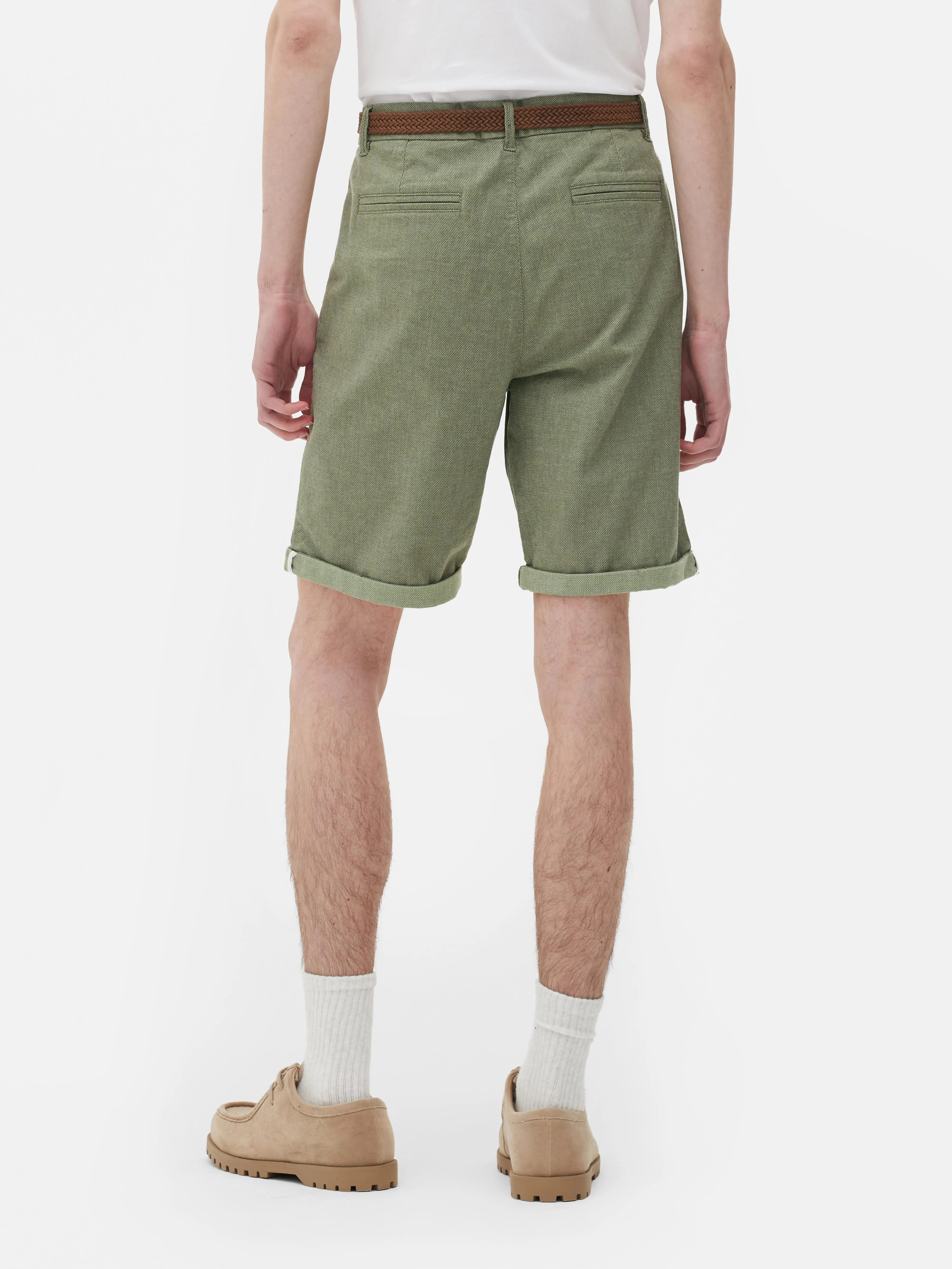 Pantalones cortos chinos con cinturón