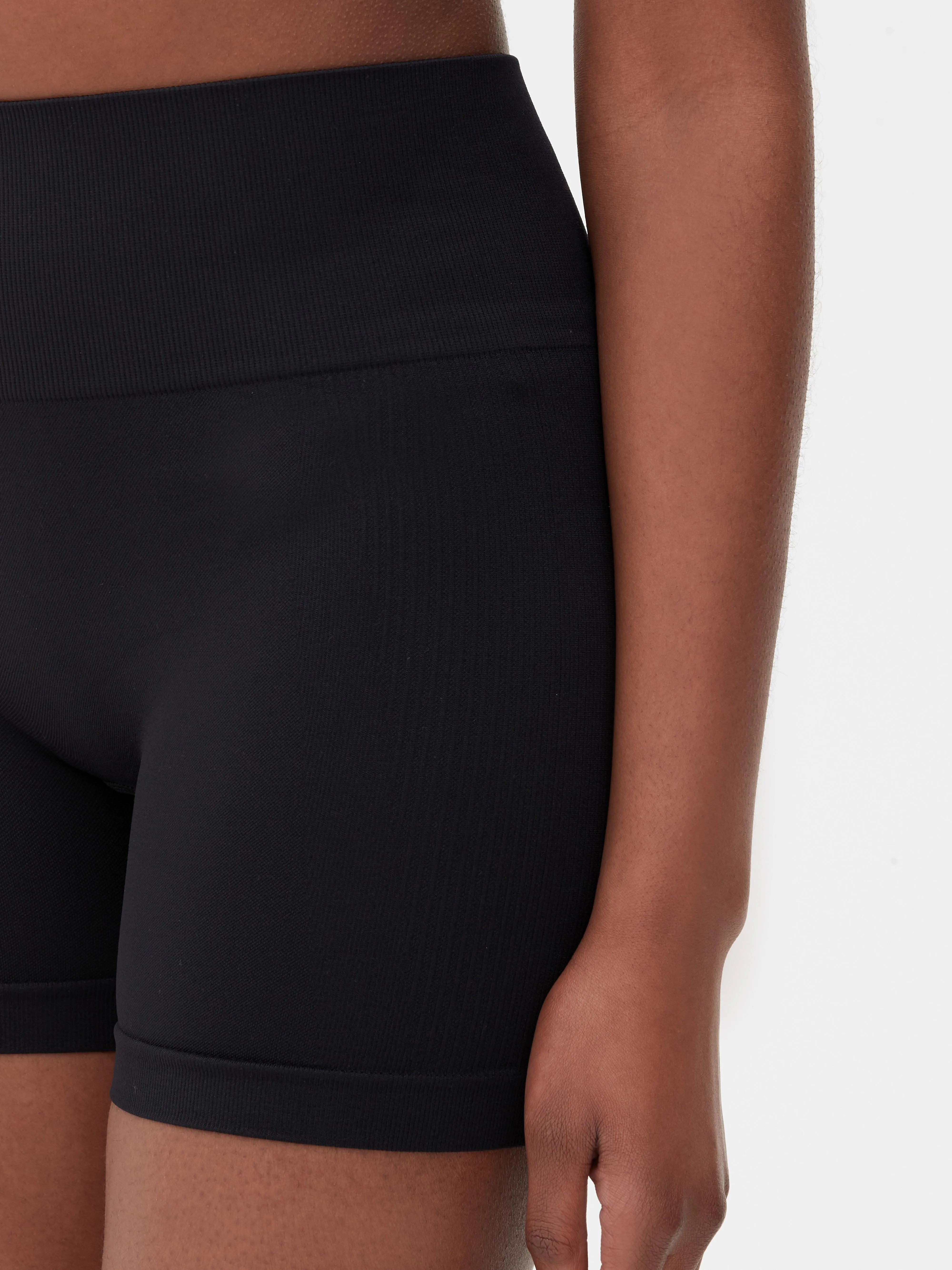 Pantalones cortos de talle alto sin costuras
