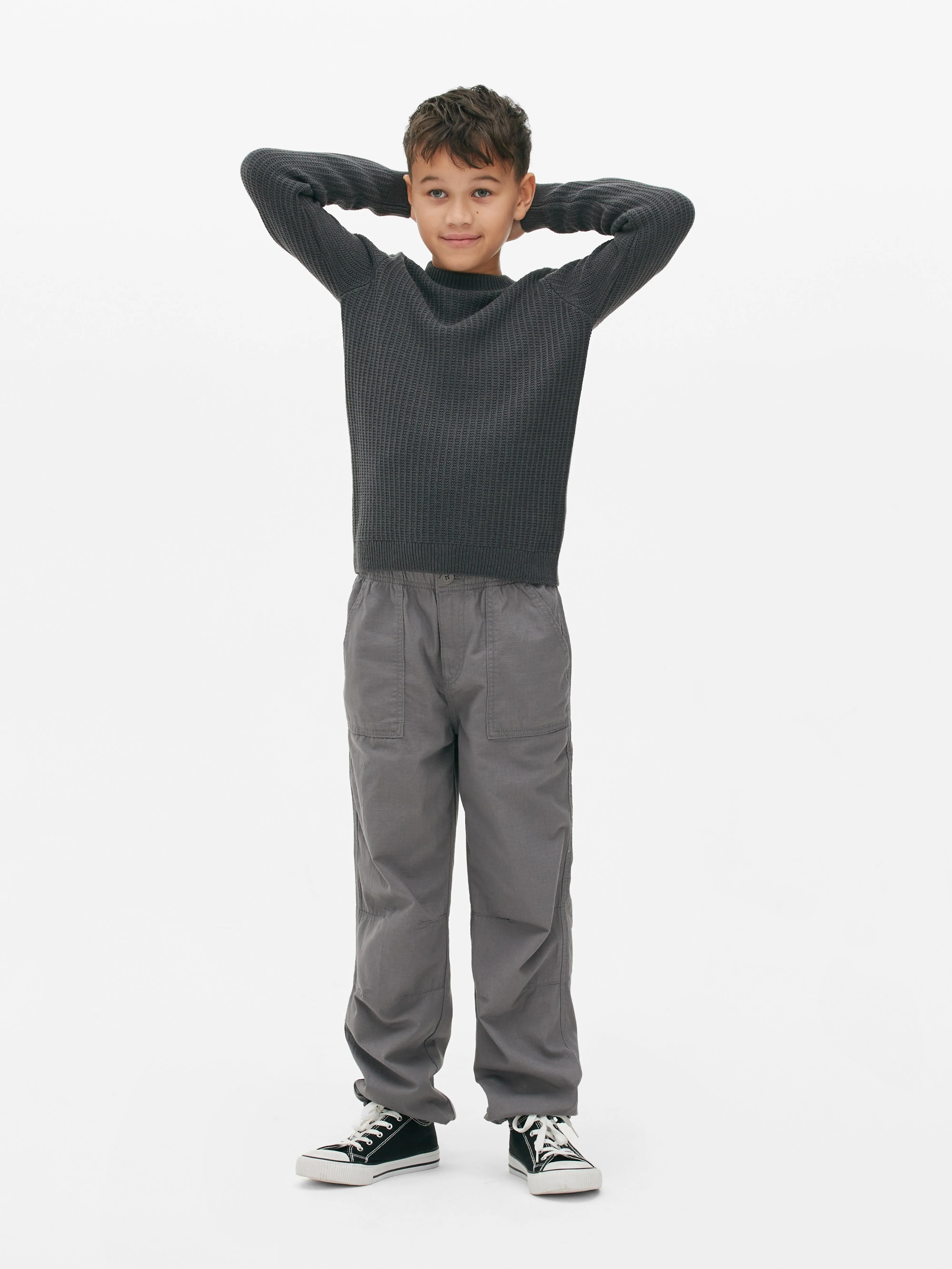 Pantalones de paracaidista con muletillas de ajuste