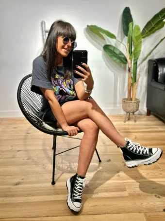 Sneaker Plataforma Abotinada TRISPACE Negro