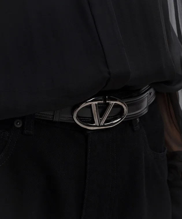 Valentino Black leather strap with VLogo logo
