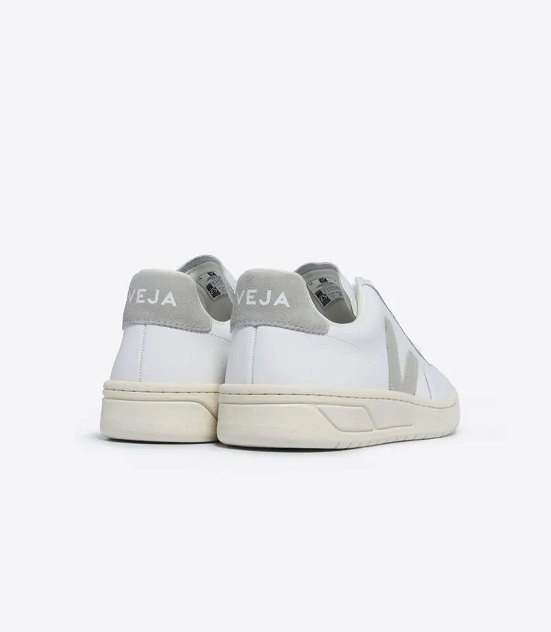 VEJA V12 LEATHER WHITE LIGHT GREY MUJER