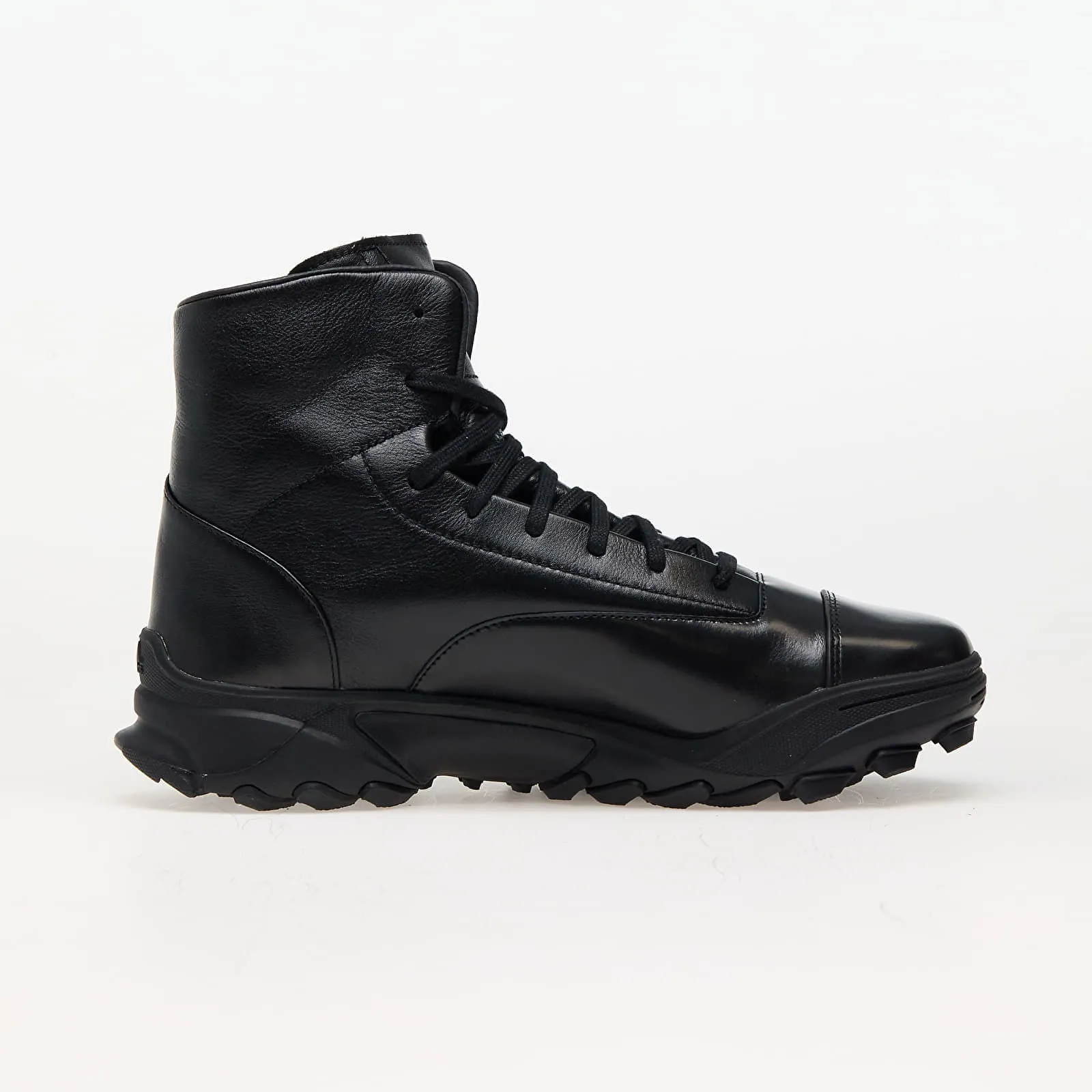 Y3 GSG9 BLACK/ BLACK/ BLACK