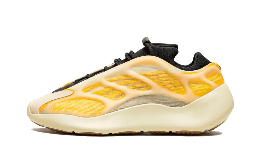 YEEZY 700 V3 MONO SAFFLOWER