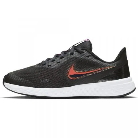 ZAPATILLA DE RUNNING  JUNIOR  NIKE REVOLUTION 5 NEGRO  CW3263001