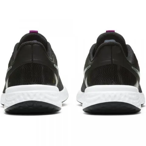 ZAPATILLA DE RUNNING  JUNIOR  NIKE REVOLUTION 5 NEGRO  CW3263001