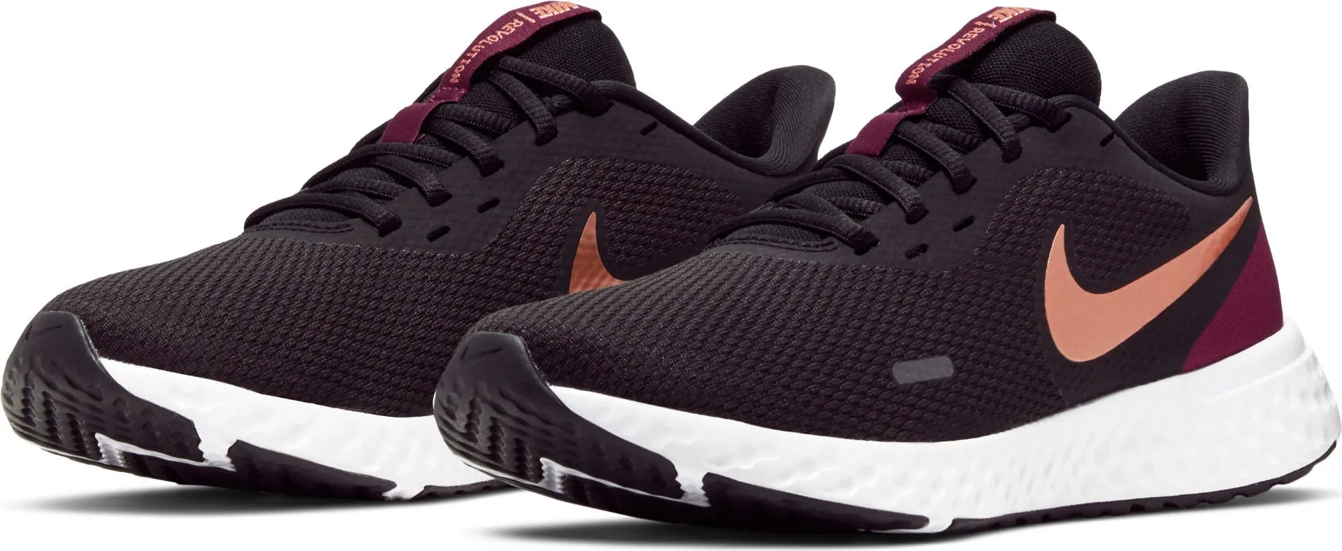 Zapatilla Running Mujer Nike Revolution 5 Negro/Burdeo