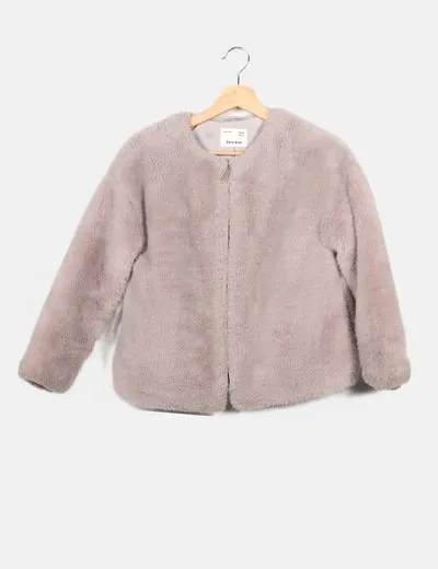 Zara Abrigo beige efecto pelo